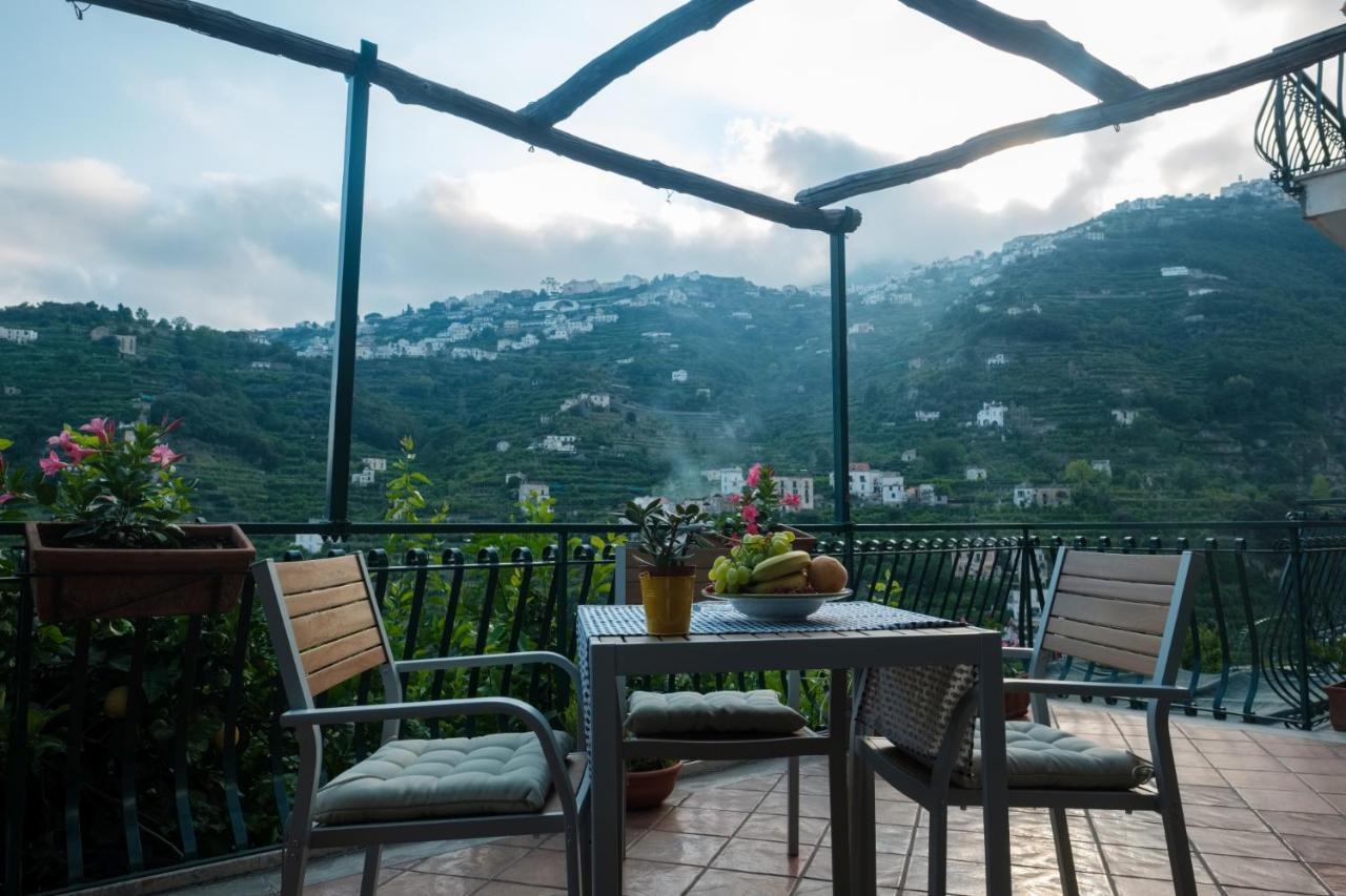 Villa Carlotta Minori Buitenkant foto